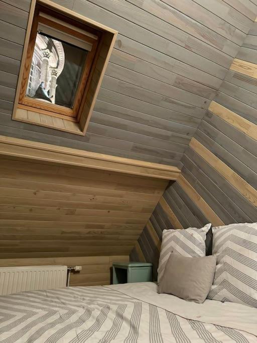 Appartamento Le Tiki De Notre-Dame - Duplex Vue Cathedrale Boulogne-sur-Mer Esterno foto